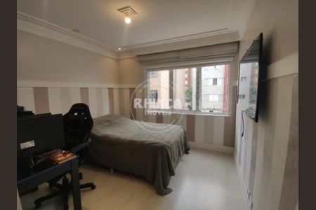 3_photo/94dce4470b.d2abfe591ed656f0-ATLAS-0abc6bec-4365-43eb-b3d2-fa4d6186bcb2.jpg de apartamento para alugar com 3 quartos, 185m² em Centro, Curitiba