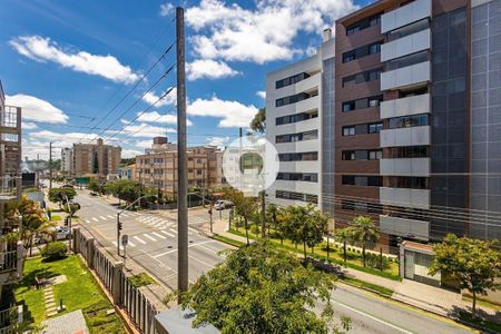 8_photo/94dce4470b.e822f534cb92663c-ATLAS-48406056-e6f8-4591-9cb0-da29bfe8d6ba.jpg de apartamento à venda com 2 quartos, 160m² em Centro, Curitiba