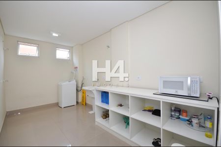 8_photo/94dce44793.8a00a68238a6a06b-ATLAS-37f4c33a-1ca6-4caf-bce1-532d33c24cd9.jpg de apartamento à venda com 1 quarto, 72m² em Alto da XV, Curitiba