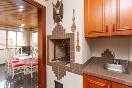 8_photo/94dce4479f.eda30562fec2c246-ATLAS-9a6be92f-e07a-468c-8f64-a22de147f46a.jpg de apartamento à venda com 4 quartos, 227m² em Alto da XV, Curitiba