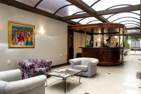 12_photo/94dce447c3.bb8f4edc70859172-ATLAS-7654bc8a-e0d0-43ba-9c94-9ca8a66b3eb9.jpg de apartamento à venda com 1 quarto, 24m² em Alto da XV, Curitiba