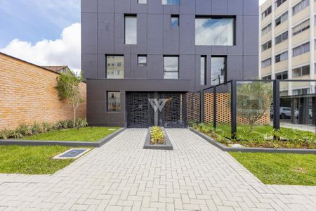 2_photo/94dce447fb.23f38fbc18abf0ae-ATLAS-e83c7c1d-e133-47b3-b115-85b9ffb0f2b5.jpg de apartamento à venda com 3 quartos, 173m² em Alto da XV, Curitiba