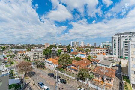 34_photo/94dce447fb.2a354dc07fb372da-ATLAS-67e1d25b-15f6-4ae2-9f6e-ef35d5e8de41.jpg de apartamento à venda com 3 quartos, 138m² em Alto da XV, Curitiba