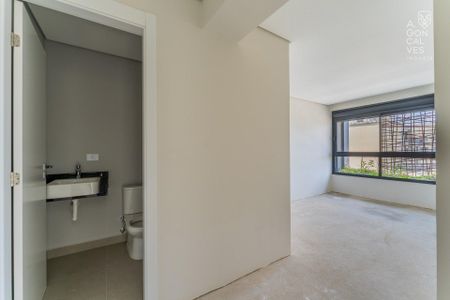 12_photo/94dce447fb.2a354dc07fb372da-ATLAS-757fcfff-87e3-4e88-ac25-408f9a2bb58a.jpg de apartamento à venda com 3 quartos, 138m² em Alto da XV, Curitiba