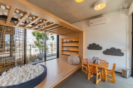 24_photo/94dce447fb.2a354dc07fb372da-ATLAS-c7770cbb-db9a-48e3-9a2a-4b97593c53b0.jpg de apartamento à venda com 3 quartos, 138m² em Alto da XV, Curitiba