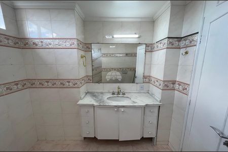 33_photo/94dce448fd.5da9b12fd6eff9bc-ATLAS-ab7eeeba-08f3-4b59-84dd-a7420a6564a3.jpg de apartamento para alugar com 3 quartos, 357m² em Alto da XV, Curitiba