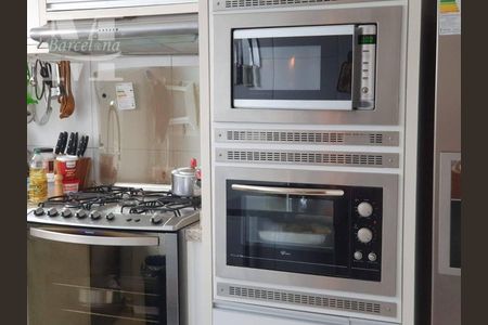 5_photo/94dce448fd.5ee4ba39b954aca5-ATLAS-df0a2a64-68eb-4001-95b1-a341cf0241e1.jpg de apartamento à venda com 4 quartos, 300m² em Alto da XV, Curitiba