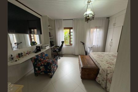 17_photo/94dce44975.ac3b32f3884e407f-ATLAS-177d0ffb-b087-4aff-b890-280af5dbafa8.jpg de casa à venda com 6 quartos, 400m² em Cristo Rei, Curitiba