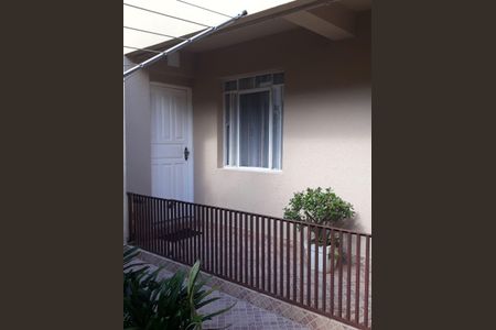 48_photo/94dce44975.ac3b32f3884e407f-ATLAS-3525541d-9d2d-4ab6-a53b-d2c1014d859d.jpg de casa à venda com 6 quartos, 400m² em Cristo Rei, Curitiba