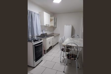 42_photo/94dce44975.ac3b32f3884e407f-ATLAS-8b0bc4d9-6016-4e31-9297-81e2e0a429b5.jpg de casa à venda com 6 quartos, 400m² em Cristo Rei, Curitiba