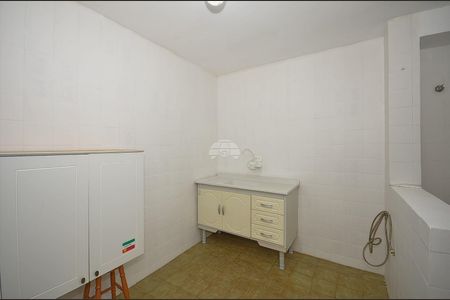 5_photo/94dce44997.a48561ef769407cc-ATLAS-663b8bbf-198f-4e8b-ac1e-2cfe7bb881f5.jpg de apartamento à venda com 3 quartos, 66m² em Cristo Rei, Curitiba