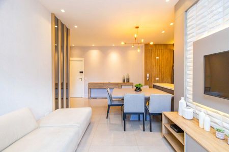 5_photo/94dce44ab3.7e7cb00a511560c6-ATLAS-3c9a428e-c10a-4525-855e-7ee884205de1.jpg de apartamento à venda com 3 quartos, 145m² em Hugo Lange, Curitiba