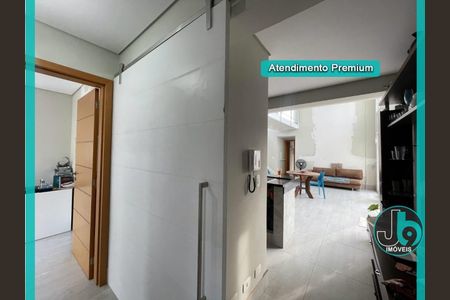 38_photo/94dce44ae9.ceff8192393c33de-ATLAS-9cca524d-eb34-406a-8dd1-8bee2a9d2277.jpg de casa à venda com 3 quartos, 389m² em Alto da XV, Curitiba