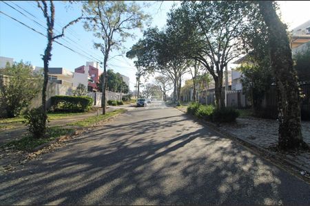 3_photo/94dce44b09.84d273d2e1abbbdc-ATLAS-4ad7ca84-35a6-4a6c-adbc-e9f3464d4fe1.jpg de casa para alugar com 2 quartos, 70m² em Hugo Lange, Curitiba