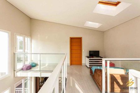 10_photo/94dce44b0d.9c5959cca0926d06-ATLAS-9cdd90b3-9c1c-459c-ad48-7f2cbbf5c3e7.jpg de casa para alugar com 3 quartos, 390m² em Alto da XV, Curitiba