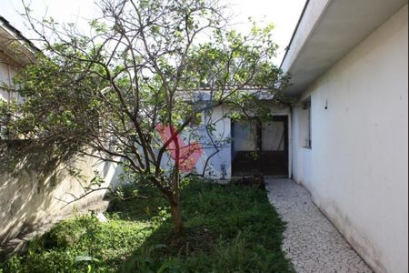 13_photo/94dce44b0f.2c445d7a253e7411-ATLAS-9aca0ed6-28c5-4148-9aa1-6488bbcf3f6c.jpg de casa à venda com 3 quartos, 170m² em Alto da XV, Curitiba