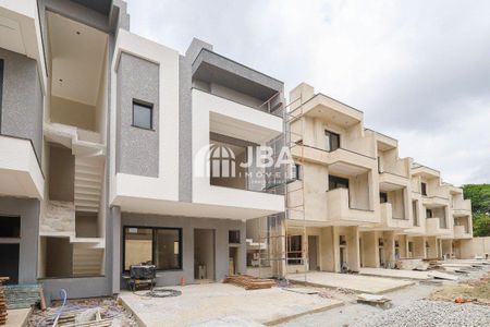 14_photo/94dce44c47.a26c80433d4c8342-ATLAS-4f362960-f444-4ab7-8d26-e2de91fd08c4.jpg de casa à venda com 0 quarto, 161m² em Alto da XV, Curitiba