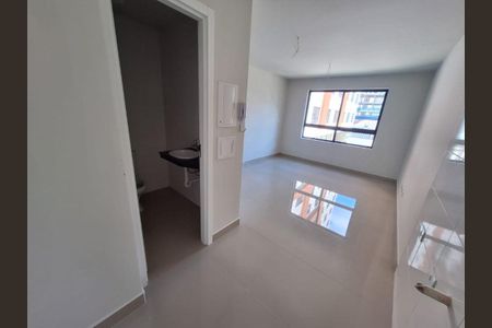 11_photo/94dce44cbb.dd810fae21d85007-ATLAS-6c4c3cbd-1c97-459d-8486-dac3c99ad005.jpg de apartamento à venda com 1 quarto, 23m² em Alto da XV, Curitiba