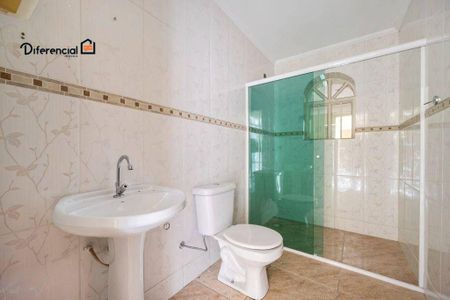 3_photo/94dce44cd7.f66ed5d703e44af7-ATLAS-1459491f-1f22-4153-9b8d-425ab82d0dfb.jpg de casa à venda com 4 quartos, 232m² em Cristo Rei, Curitiba