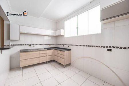 11_photo/94dce44cd7.f66ed5d703e44af7-ATLAS-30612ca7-a266-4e43-8964-4334315480d2.jpg de casa à venda com 4 quartos, 232m² em Cristo Rei, Curitiba