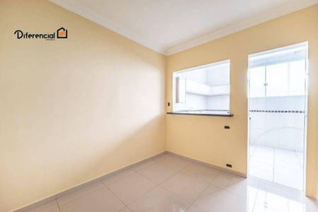 8_photo/94dce44cd7.f66ed5d703e44af7-ATLAS-9c2dc183-66fc-41ef-9214-d20b24dfc7a3.jpg de casa à venda com 4 quartos, 232m² em Cristo Rei, Curitiba