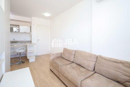 24_photo/94dce44cd9.7e2ea02b9085bf9d-ATLAS-784272e2-a26d-4393-94a2-3204f1b2e0e8.jpg de apartamento à venda com 1 quarto, 35m² em Cristo Rei, Curitiba