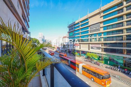 3_photo/94dce44cd9.7e2ea02b9085bf9d-ATLAS-ffc366a2-71c8-4791-afb9-c283cd77ac03.jpg de apartamento à venda com 1 quarto, 35m² em Cristo Rei, Curitiba