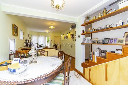 16_photo/94dce44d07.98a2f1197ddc2320-ATLAS-bd656df2-8ce6-417e-af9f-231de6ce5ec9.jpg de casa à venda com 2 quartos, 230m² em Cristo Rei, Curitiba