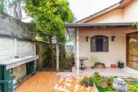 36_photo/94dce44d07.98a2f1197ddc2320-ATLAS-e7a6d1a8-4e54-463e-9887-f72e03c3ffd2.jpg de casa à venda com 2 quartos, 230m² em Cristo Rei, Curitiba