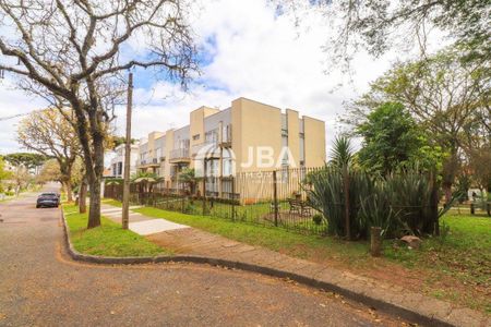 5_photo/94dce44d19.94eccd8fc9add72f-ATLAS-3e0e9a4e-ce6b-4a72-ab8e-fd5a68ce42f6.jpg de apartamento à venda com 3 quartos, 92m² em Cristo Rei, Curitiba