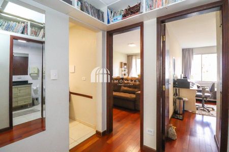 1_photo/94dce44d19.94eccd8fc9add72f-ATLAS-5cd9bbdd-a4a8-45e7-aa51-52a4b9b6ae68.jpg de apartamento à venda com 3 quartos, 92m² em Cristo Rei, Curitiba