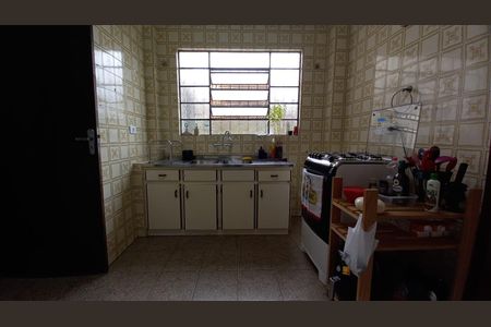 18_photo/94dce44d37.7afe9028c19637b4-ATLAS-7fa8ad76-1644-4d0f-b0d8-b8667a128d82.jpg de apartamento à venda com 3 quartos, 90m² em Cristo Rei, Curitiba