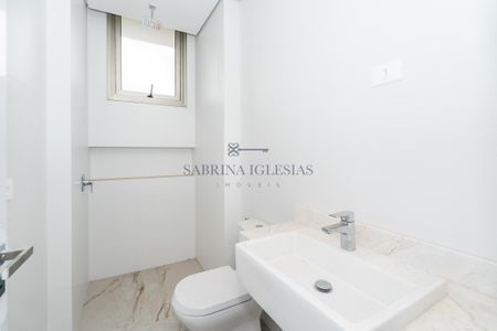 10_photo/94dce44df1.2b5c0f72b79843a0-ATLAS-411d0724-a6b5-4d3f-a110-d08c5e7bef59.jpg de apartamento à venda com 4 quartos, 241m² em Cristo Rei, Curitiba