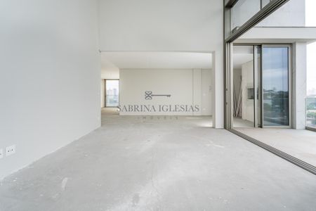 3_photo/94dce44df1.2b5c0f72b79843a0-ATLAS-6192a84b-e1b6-4778-8c7c-7c96ab9db5bd.jpg de apartamento à venda com 4 quartos, 241m² em Cristo Rei, Curitiba