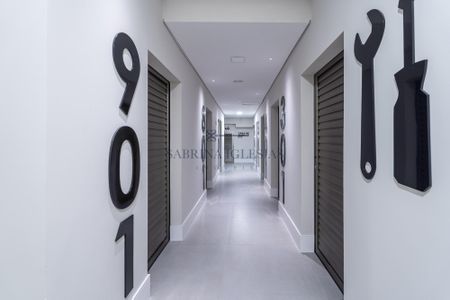 20_photo/94dce44df1.2b5c0f72b79843a0-ATLAS-bf1c8f13-1a4a-4f25-ba93-2dc6b03b52de.jpg de apartamento à venda com 4 quartos, 241m² em Cristo Rei, Curitiba