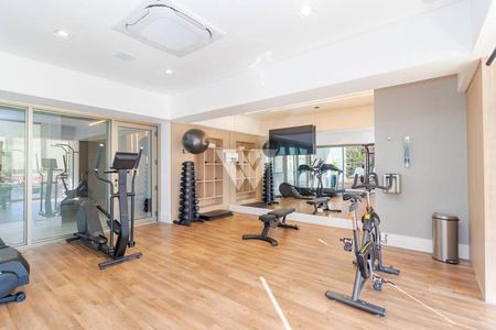 8_photo/94dce44df1.2c35a2274a7a35ad-ATLAS-2e22c123-35e7-4e2b-b826-fbc80559f3d2.jpg de apartamento à venda com 4 quartos, 246m² em Cristo Rei, Curitiba