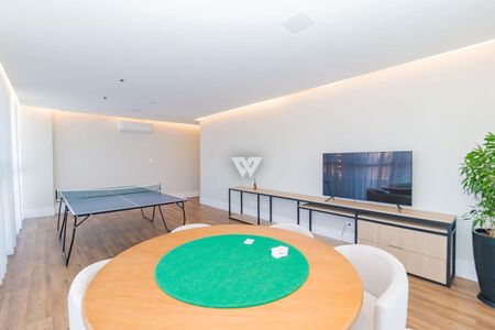 38_photo/94dce44df1.2c35a2274a7a35ad-ATLAS-a5d7cfcd-64e1-4ad1-8ad3-4b49fa0ba806.jpg de apartamento à venda com 4 quartos, 246m² em Cristo Rei, Curitiba