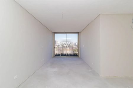 43_photo/94dce44df1.2c35a2274a7a35ad-ATLAS-df916590-42d9-49ae-8c08-59a80fe86268.jpg de apartamento à venda com 4 quartos, 246m² em Cristo Rei, Curitiba