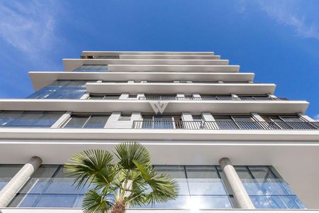 5_photo/94dce44df1.2c35a2274a7a35ad-ATLAS-df9fa268-666d-4b71-af6c-e7c08bcb52c1.jpg de apartamento à venda com 4 quartos, 246m² em Cristo Rei, Curitiba