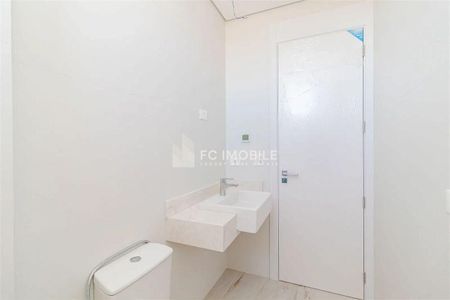 10_photo/94dce44df1.eb4747a7722cd593-ATLAS-30b57622-721f-4832-8cbd-9c1ea0c4e211.jpg de apartamento à venda com 4 quartos, 245m² em Cristo Rei, Curitiba