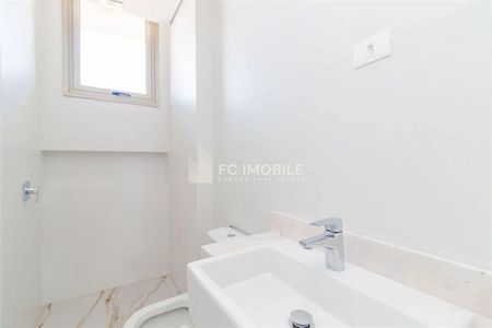 12_photo/94dce44df1.eb4747a7722cd593-ATLAS-7ace4ebf-a250-4e2e-82dc-e2d5bf5c1068.jpg de apartamento à venda com 4 quartos, 245m² em Cristo Rei, Curitiba