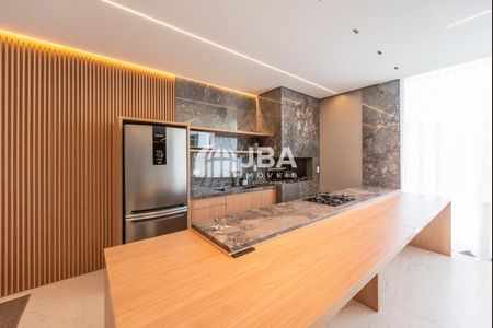 9_photo/94dce44df1.eb4747a7722cd593-ATLAS-ab1206b9-b4cd-4677-aa6a-6df79d7ae6f0.jpg de apartamento à venda com 4 quartos, 241m² em Cristo Rei, Curitiba