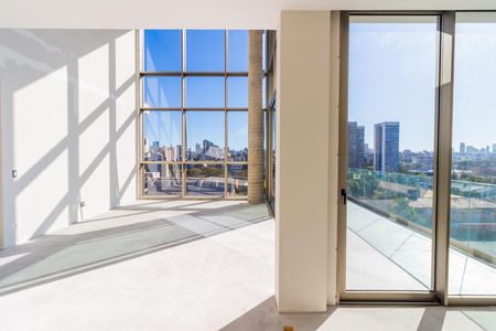 38_photo/94dce44df1.eb4747a7722cd593-ATLAS-ba0a72a0-6241-463c-b92b-a6fa19abc9ee.jpg de apartamento à venda com 4 quartos, 246m² em Cristo Rei, Curitiba