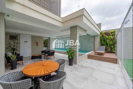 13_photo/94dce44df1.eb4747a7722cd593-ATLAS-e0557822-6f38-4fb8-8e7b-5f3f83edf955.jpg de apartamento à venda com 4 quartos, 241m² em Cristo Rei, Curitiba