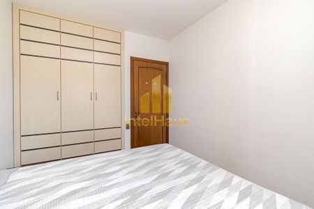 8_photo/94dce44df9.3714cccd63f8fe2d-ATLAS-334d5733-5de3-4d5d-b668-1133aa87efb9.jpg de casa à venda com 5 quartos, 384m² em Cristo Rei, Curitiba