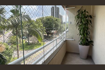 9_photo/94dce44dff.1ebd8d77d61ab153-ATLAS-dce1ee95-43b4-4a69-a87a-52bf6c39ec0a.jpg de apartamento à venda com 2 quartos, 125m² em Cristo Rei, Curitiba