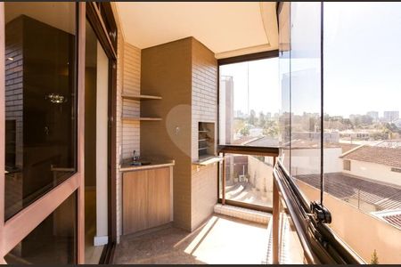 19_photo/94dce44dff.8406d85b1cc03178-ATLAS-23cd89c7-6d9d-48eb-9c81-7c49f4d6ac2e.jpg de apartamento à venda com 4 quartos, 131m² em Cristo Rei, Curitiba