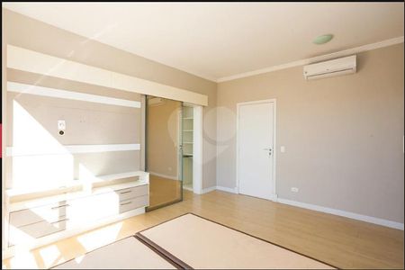 11_photo/94dce44dff.e5c1dbf3952ec410-ATLAS-15a786d8-7798-4be0-bd2c-6a4cf78e014e.jpg de apartamento à venda com 4 quartos, 131m² em Cristo Rei, Curitiba