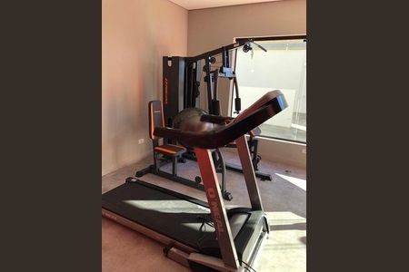 5_photo/94dce44e27.3c369810841a917c-ATLAS-62d4f706-4e83-4e18-90a8-118bfae94098.jpg de apartamento para alugar com 1 quarto, 44m² em Cristo Rei, Curitiba