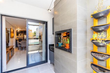 7_photo/94dce44e27.86fb319dd995b8e2-ATLAS-1225fb22-7801-4bc1-b6b3-fa6ce2b018c7.jpg de apartamento à venda com 3 quartos, 86m² em Cristo Rei, Curitiba